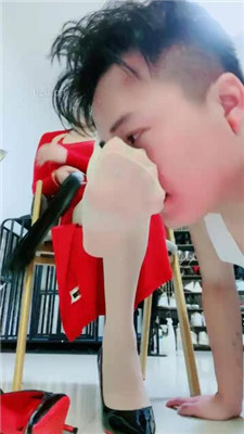 图片[16]_【甜心教主】封嘴磕头求虐/耳光/深吸原味脚/踩狗头_HD绳艺资源
