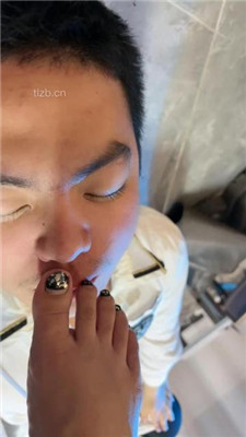 图片[15]_【汐言】喝洗脚水-吃脚指甲_HD绳艺资源