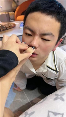 图片[20]_【汐言】喝洗脚水-吃脚指甲_HD绳艺资源