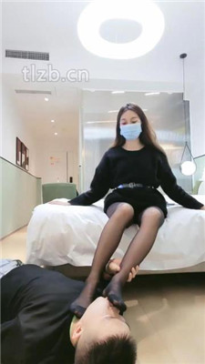 图片[15]_【重庆男神】开发路人S-抽耳光/骑马训练/短靴踩踏/黑丝脚喂酸奶_HD绳艺资源