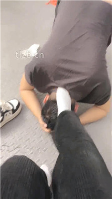 图片[15]_【奶萍】学生女神S-车内运动鞋白袜气味辱_HD绳艺资源