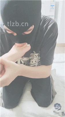 图片[16]_【云儿】逛街后原味鞋袜脚羞辱_HD绳艺资源