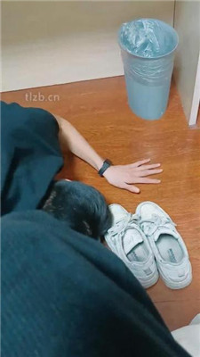 图片[3]_【林十七】运动后原味鞋袜羞辱_HD绳艺资源