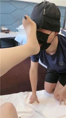 图片[20]_【安主】喂拉丝浓痰/品尝脚趾缝/丝袜内裤塞嘴/胯下辱_HD绳艺资源