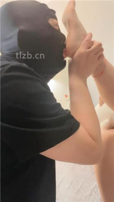 图片[6]_【苒溪】双S-家奴伺候素人闺蜜-品尝玉足_HD绳艺资源