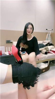 图片[9]_【奶萍】物化坐垫/黑丝高跟美腿诱惑_HD绳艺资源