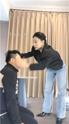 图片[3]_【潘妮绳艺导师】连环爆抽耳光/短靴白袜脚下辱_HD绳艺资源