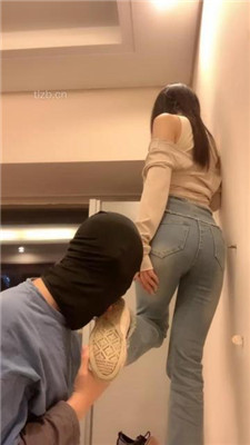 图片[9]_【宝爷】掐乳踩乳/喂浓痰/骑脖/舔脚【完整版】_HD绳艺资源
