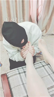 图片[13]_【美容院S】赏赐圣水/舔靴底/肉丝诱惑_HD绳艺资源