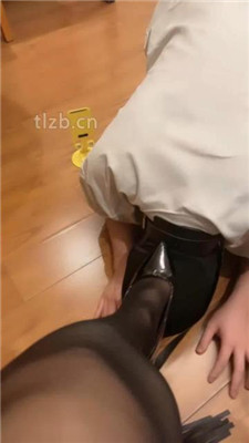 图片[4]_【婪S】黑丝高跟诱惑舔/裸足喂食_HD绳艺资源