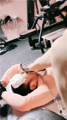 图片[4]_【若澜女主】把狗绑起来虐-吃厕纸-喝圣水_HD绳艺资源