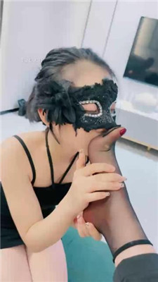 图片[15]_【爱神】母畜发骚-跪舔黑丝高跟/闻臀部/耳光/喝圣水_HD绳艺资源