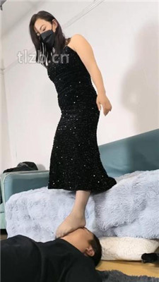 图片[10]_【冰爷】短靴高跟虐乳/臭脚捂脸_HD绳艺资源