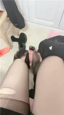 图片[9]_【糯米姐姐】脚耳光/短靴黑丝狂舔_HD绳艺资源