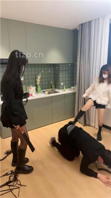 图片[9]_【甜甜】带素人S入圈-转胯/舔脏鞋臭脚/训练/脚插嘴_HD绳艺资源