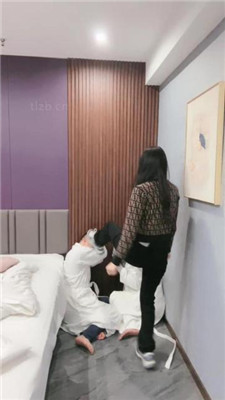 图片[2]_【小欲魔王】模特S-黑丝高跟长腿-艺术圣水耳光_HD绳艺资源