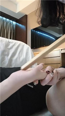 图片[8]_【米小唐】打手掌心/五花大绑/高跟踩踏/挠痒_HD绳艺资源