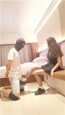 【御妍】小白鞋白袜踢裆/耳光/碾压踩狗头 bf43300_HD绳艺资源