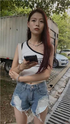 【素人挖掘机】开发短靴小姐姐-踩踏抽耳光 bf43024_HD绳艺资源