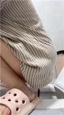 萝莉糖糖 厕所偷拍黄金福利    250914-16_HD绳艺资源