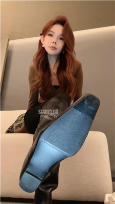 欣妍 牛仔裤白袜皮靴人格羞辱    251022-20_HD绳艺资源