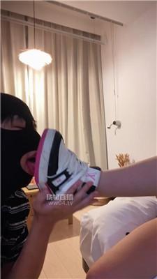 果儿小主 强制舔脏鞋白袜-跳踩 JS251101-12_HD绳艺资源