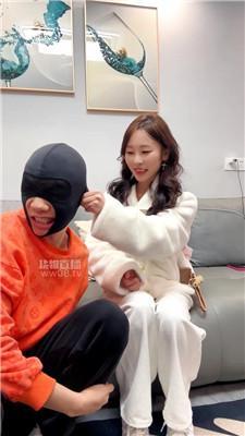 Jony Z 搭讪反差酸臭白袜女大 JS251130-25_HD绳艺资源
