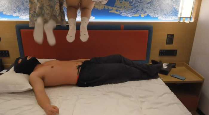 女大小姿和小婵的白袜双踩 YC-250401-3_HD绳艺资源