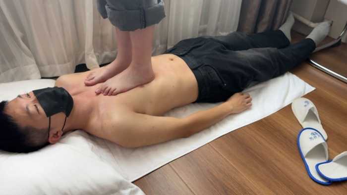 低价福利 研究生裸足踩踏（2） YC-250419-8_HD绳艺资源