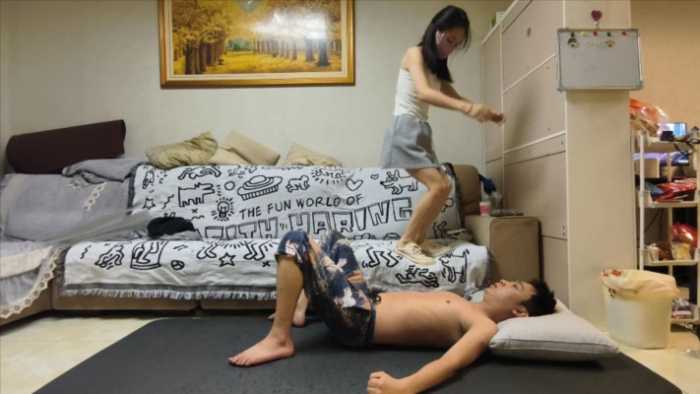 图片[3]_安安帆布鞋裸足踩踏家奴 YC-250609_HD绳艺资源