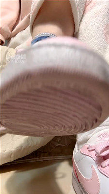 白渝 白袜裸足踩流    260112-4_HD绳艺资源